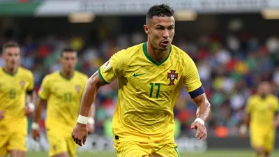 Seleção recebe crítica de ex-astro português sobre estilo