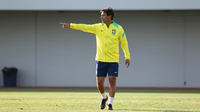 Carlo Ancelotti convocou dez atletas de clubes brasileiros para os amistosos da Seleção, a maior quantidade em uma lista...